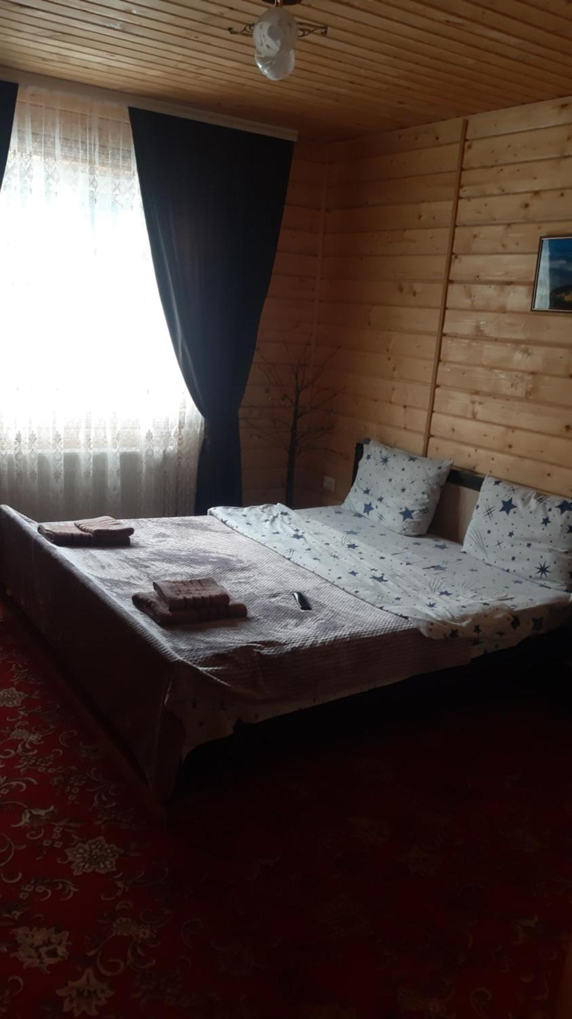 Затишні Карпати)) Apartman Verhovina Kültér fotó